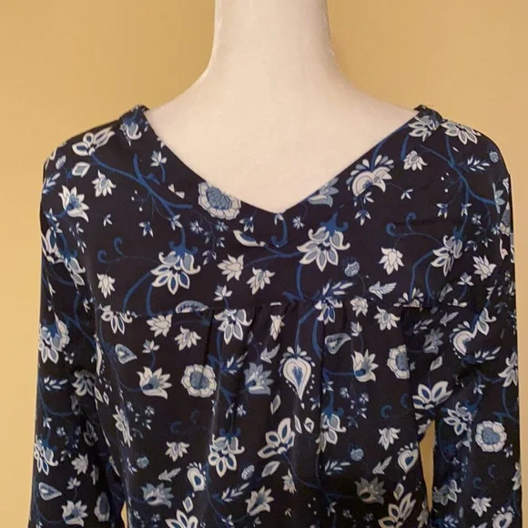 Versona blouse - Picture 8 of 13